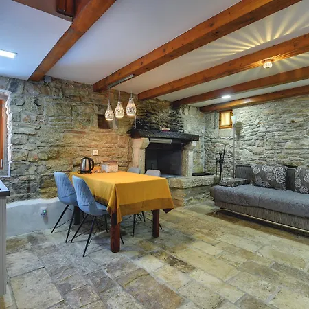 Holiday home Dani *